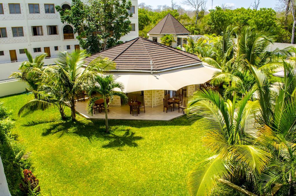 Lotfa Resort Diani Diani Beach Exteriér fotografie